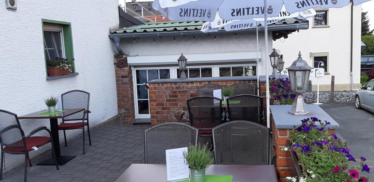 Hotel Landgasthof Hoelzer Fröndenberg Exteriör bild